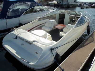 BAYLINER BAYLINER 2052 capri