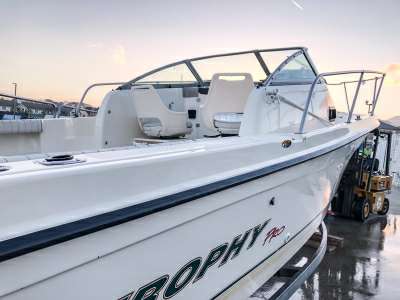 BAYLINER BAYLINER 2052 trophy