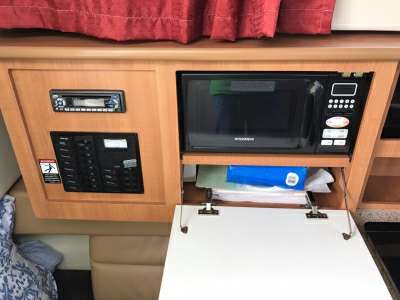 BAYLINER BAYLINER 246 discovery