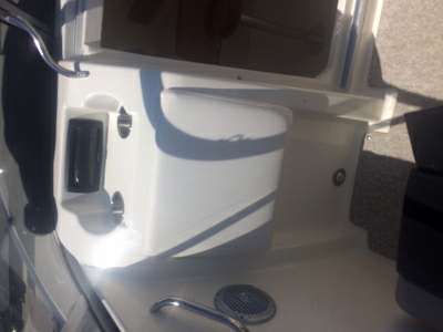 BAYLINER BAYLINER 742 cuddy