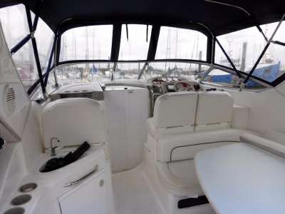 BAYLINER BAYLINER BAYLINER 3055