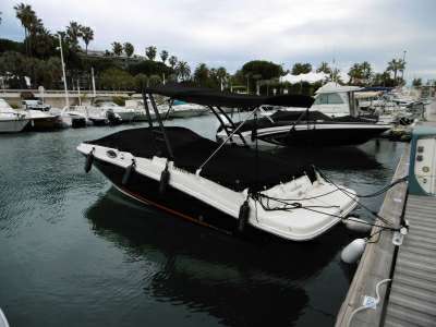 BAYLINER BAYLINER BAYLINER VR6