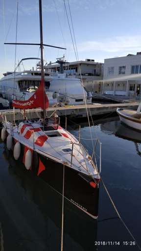 BENETEAU BENETEAU First 27 lfting keel