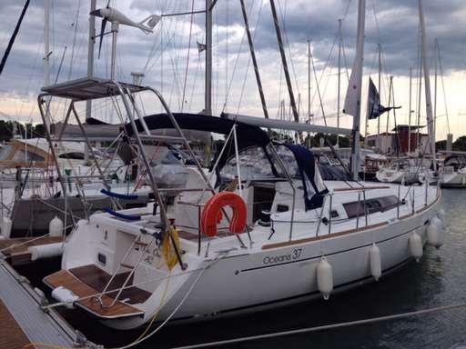 BENETEAU BENETEAU Oceanis 37