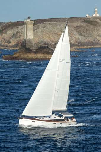 BENETEAU BENETEAU SENSE 57