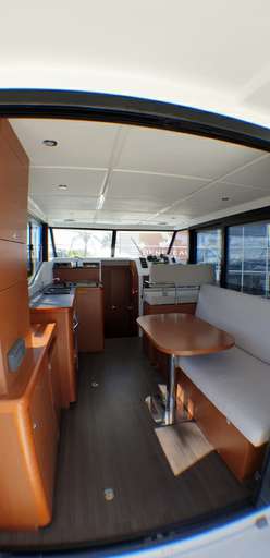 BENETEAU BENETEAU SWIFT TRAWLER 30