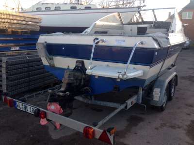 Bayliner Bayliner 1952 capri