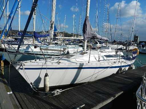 Beneteau Beneteau First 30 e