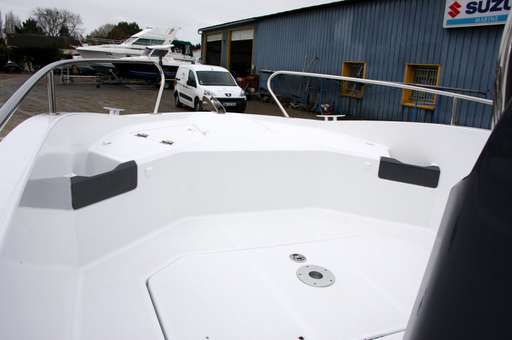 Beneteau Beneteau Flyer 5.5 spacedeck