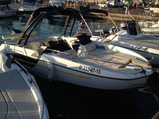 Beneteau Beneteau Flyer 6 sportdeck