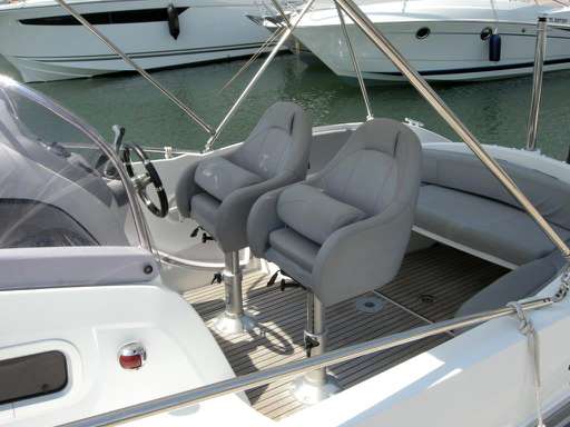 Beneteau Beneteau Flyer 750 sun deck