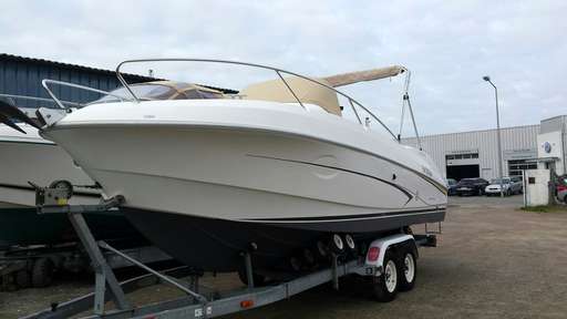 Beneteau Beneteau Flyer 750 sun deck