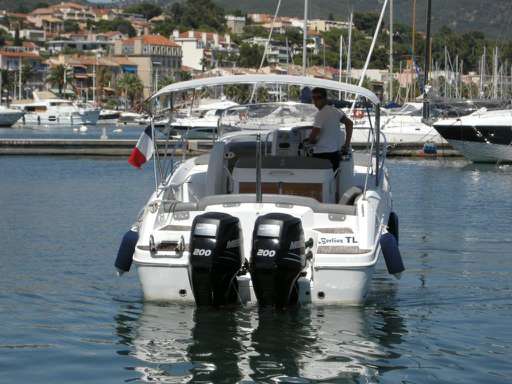 Beneteau Beneteau Flyer 850 sun deck