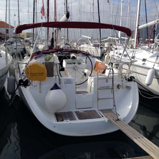 Beneteau Beneteau Oceanis 411 celebration