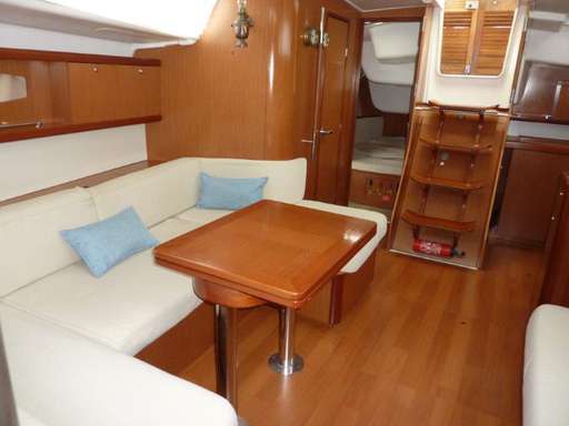 Beneteau Beneteau Oceanis 43