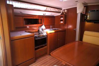 Cantiere del pardo Cantiere del pardo Grand soleil 37