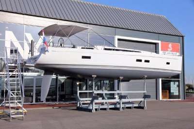 Cantiere del pardo Cantiere del pardo Grand soleil 47