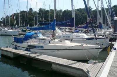 HALLBERG RASSY HALLBERG RASSY 26