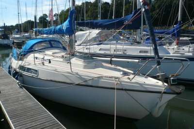 HALLBERG RASSY HALLBERG RASSY 26