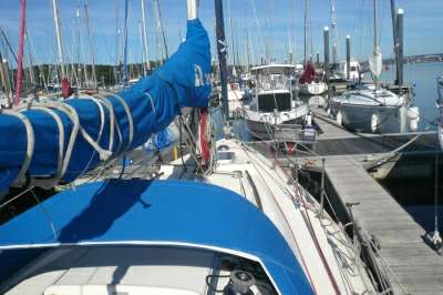 HALLBERG RASSY HALLBERG RASSY 26