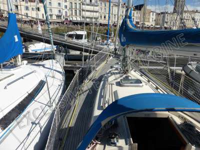 HALLBERG RASSY HALLBERG RASSY 29