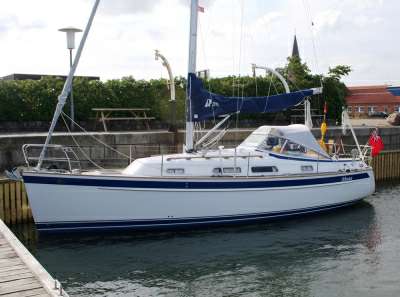 HALLBERG RASSY HALLBERG RASSY 310