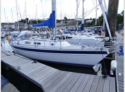 HALLBERG RASSY HALLBERG RASSY 34