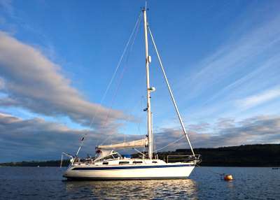 HALLBERG RASSY HALLBERG RASSY 34