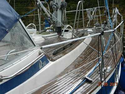 HALLBERG RASSY HALLBERG RASSY 352