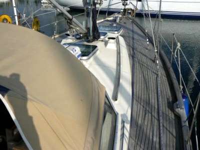 HALLBERG RASSY HALLBERG RASSY 352