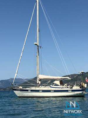 HALLBERG RASSY HALLBERG RASSY 352