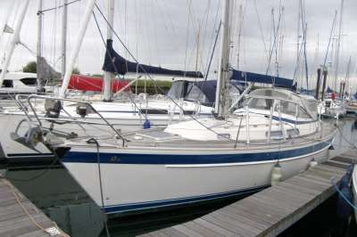 HALLBERG RASSY HALLBERG RASSY 36