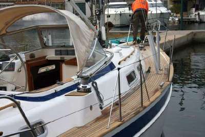 HALLBERG RASSY HALLBERG RASSY 37