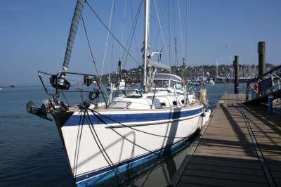 HALLBERG RASSY HALLBERG RASSY 40