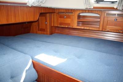 HALLBERG RASSY HALLBERG RASSY 40