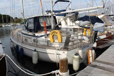 HALLBERG RASSY HALLBERG RASSY 41