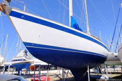 HALLBERG RASSY HALLBERG RASSY 45