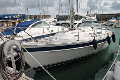 HALLBERG RASSY HALLBERG RASSY HALLBERG RASSY 31 MK II