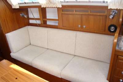 HALLBERG RASSY HALLBERG RASSY HALLBERG RASSY 310