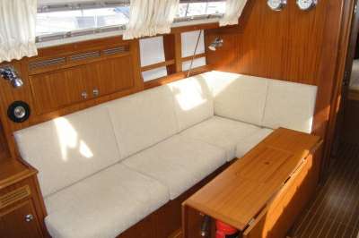 HALLBERG RASSY HALLBERG RASSY HALLBERG RASSY 310