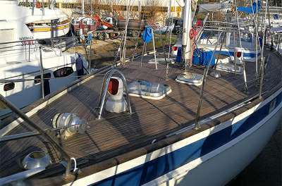 HALLBERG RASSY HALLBERG RASSY HALLBERG RASSY 42