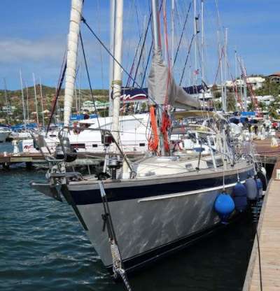 Hallberg rassy Hallberg rassy 42