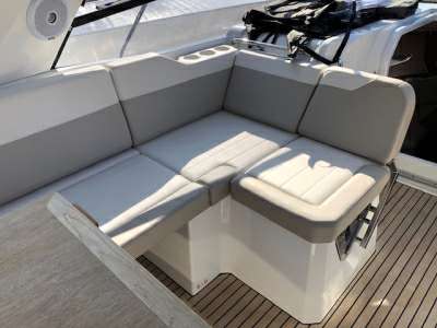 JEANNEAU JEANNEAU Leader 30