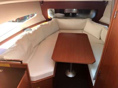 JEANNEAU JEANNEAU Leader 30