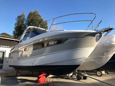 JEANNEAU JEANNEAU Leader 30