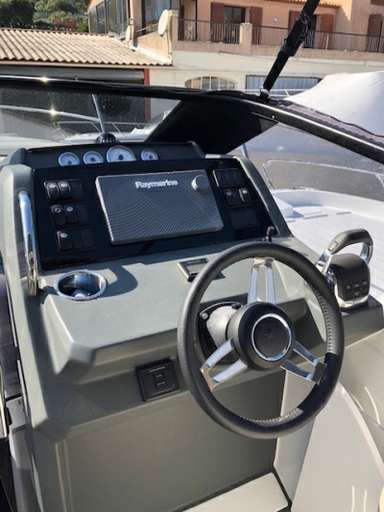 JEANNEAU JEANNEAU Leader 30