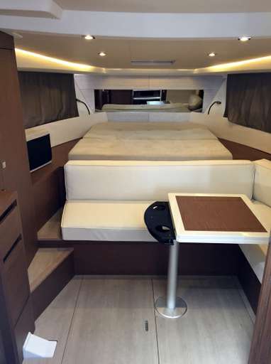 JEANNEAU JEANNEAU Leader 36