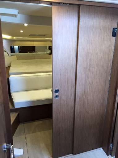 JEANNEAU JEANNEAU Leader 36