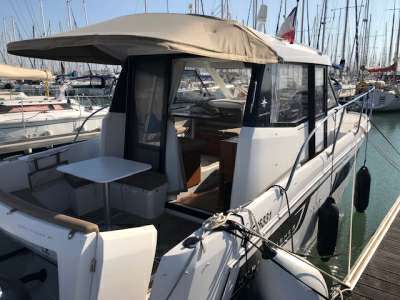 JEANNEAU JEANNEAU MERRY FISHER 855