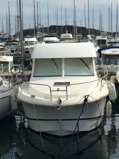 JEANNEAU JEANNEAU Merry fisher 815